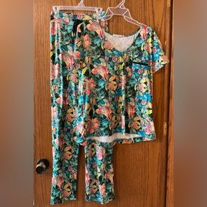 Amanda BLU Technicolor Jungle Pajama set